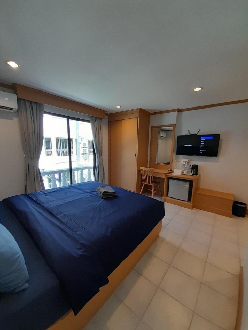 Jb House Patongホステル エクステリア 写真