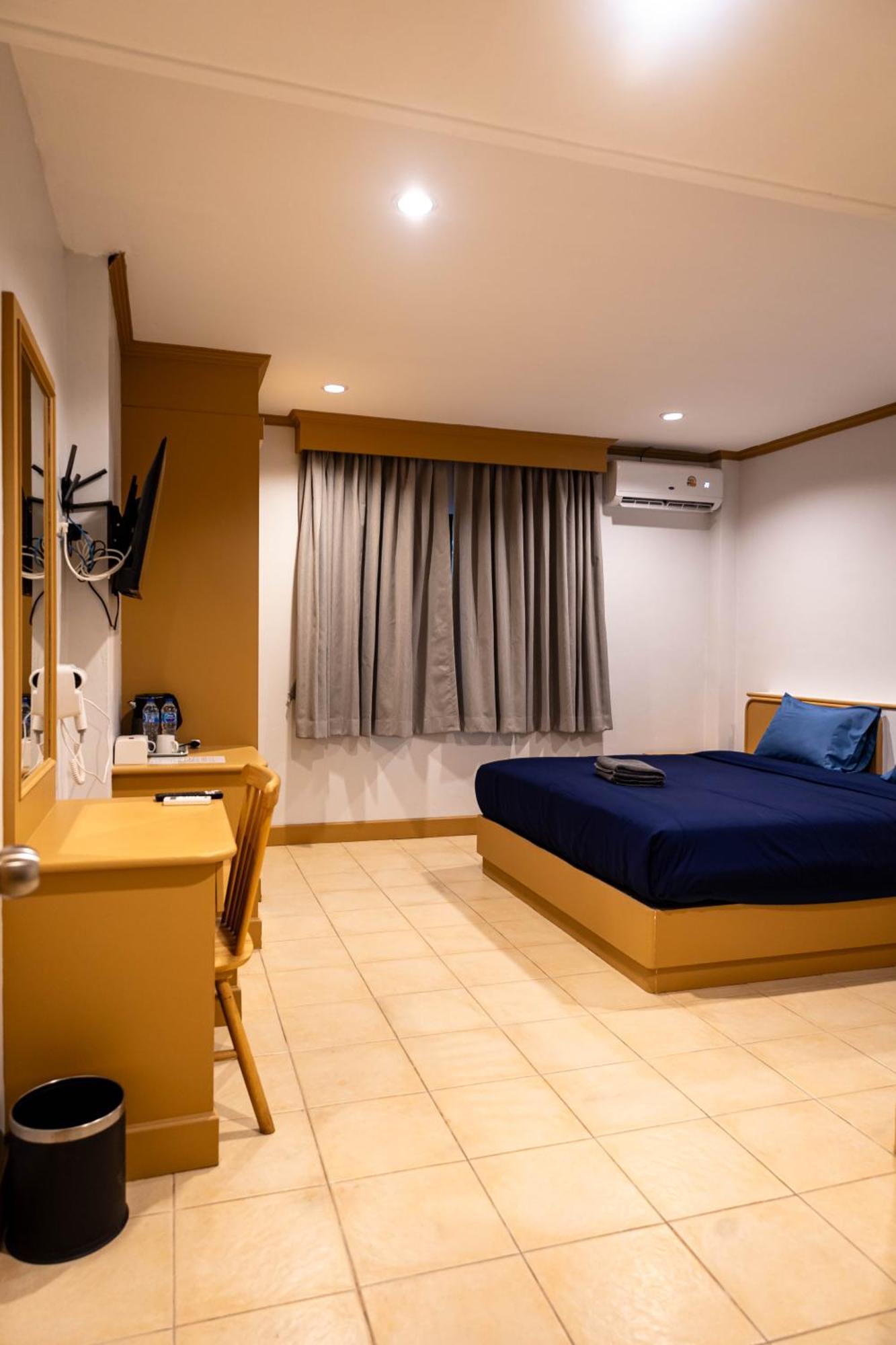 Jb House Patongホステル エクステリア 写真
