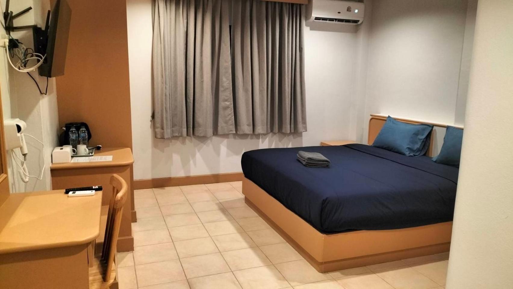 Jb House Patongホステル エクステリア 写真